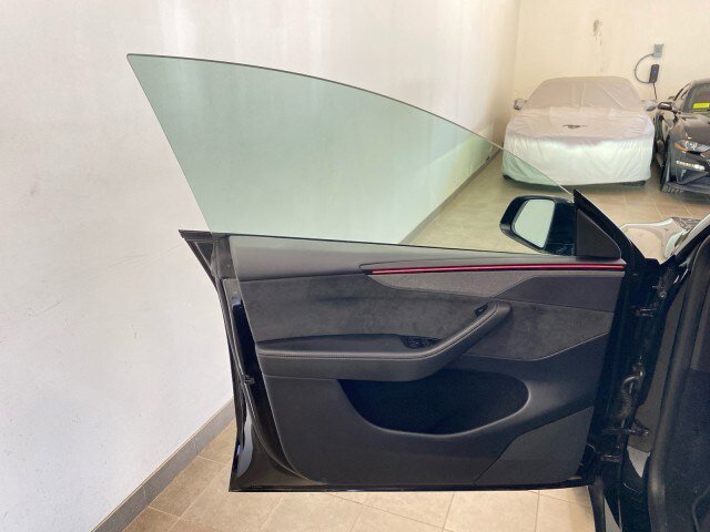 Used 2026 Tesla Model Y 2WD image 13
