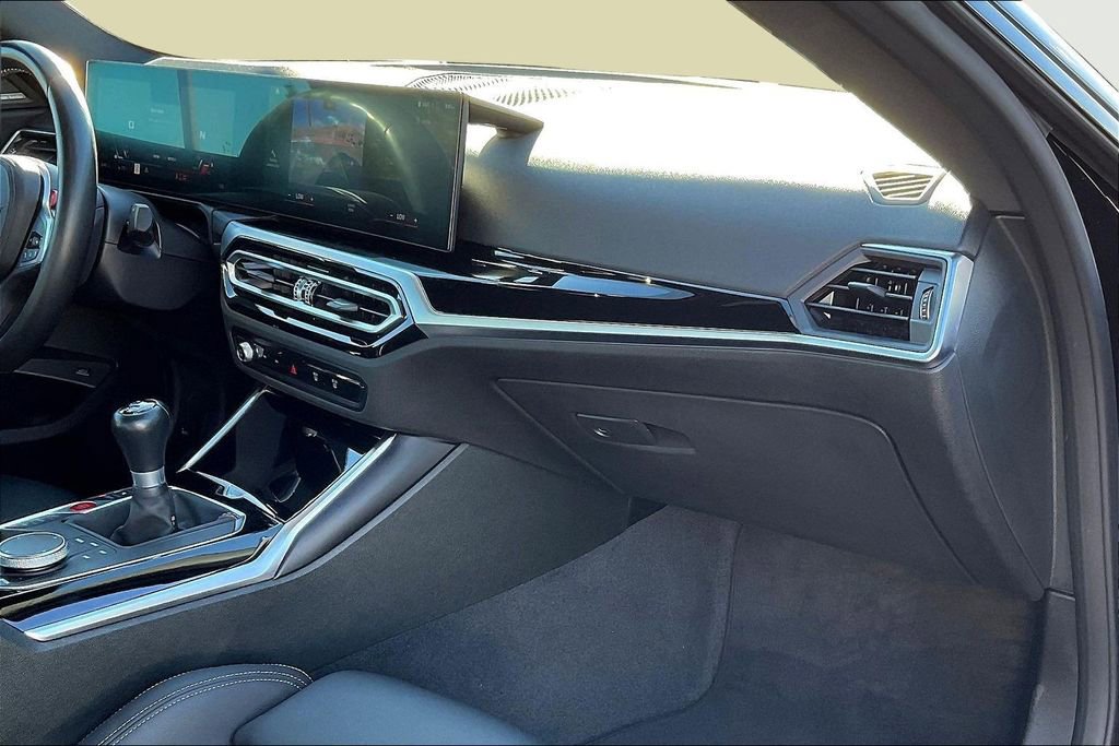 Used 2024 BMW M2 w/ Lighting Package image 26