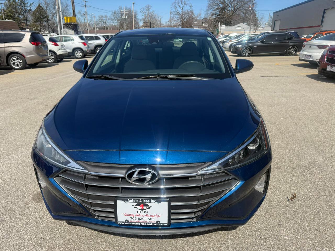 Used 2020 Hyundai Elantra SE image 3
