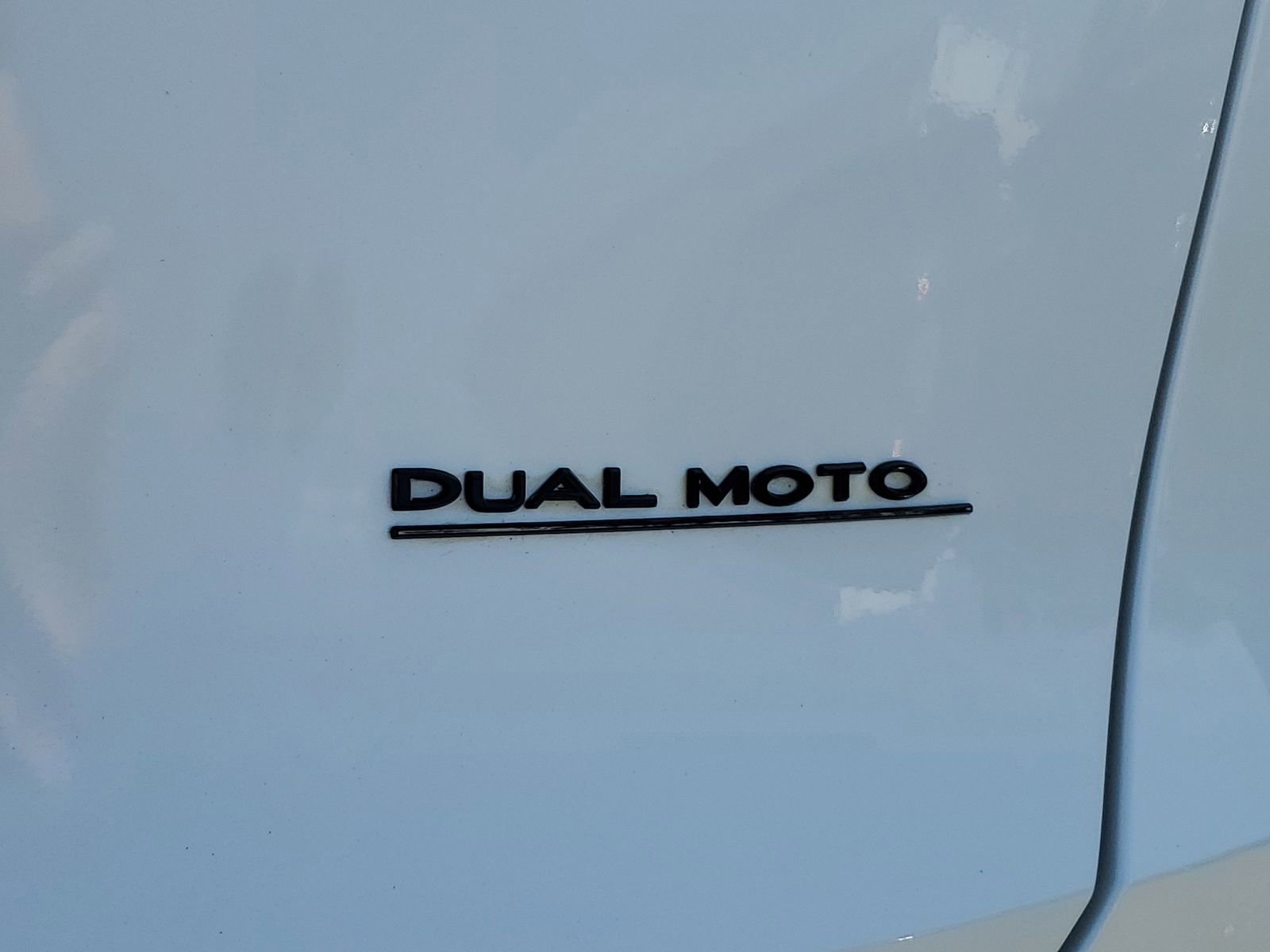 Used 2025 Tesla Model Y Long Range image 7