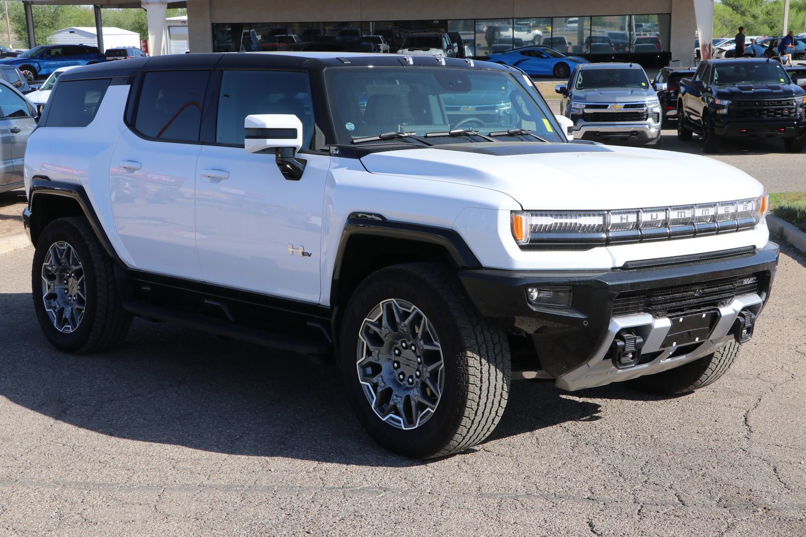 New 2025 GMC Hummer EV 3X w/ LPO, Cargo Utility Package