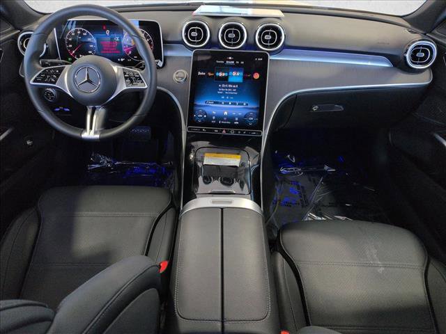 Used 2025 Mercedes-Benz C 300 4MATIC Sedan image 18