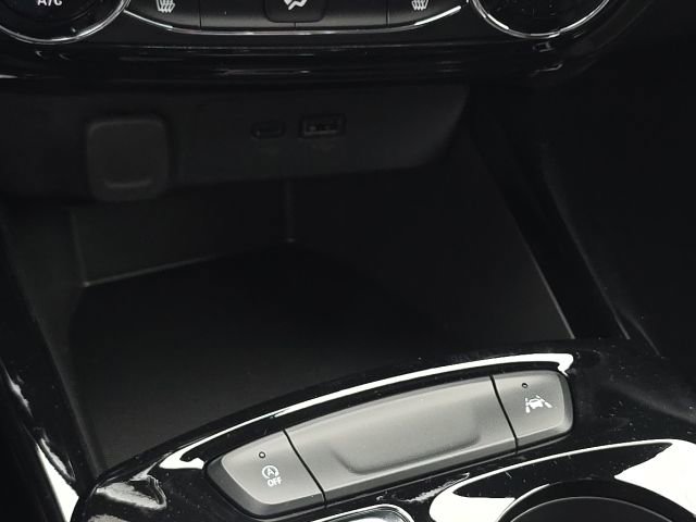 New 2026 Chevrolet Trax RS w/ Driver Confidence Package FWD image 23