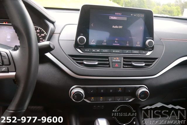 Used 2022 Nissan Altima 2.5 SR w/ Midnight Edition Package AWD/4WD image 20