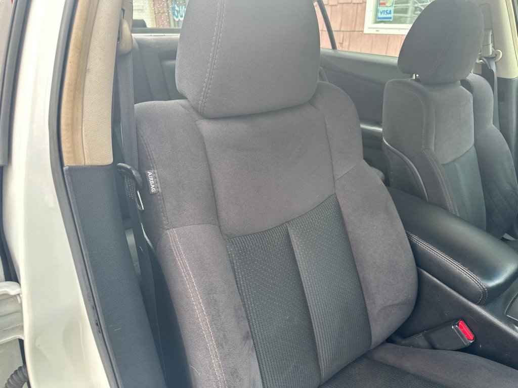 Used 2013 Nissan Maxima 3.5 S image 10