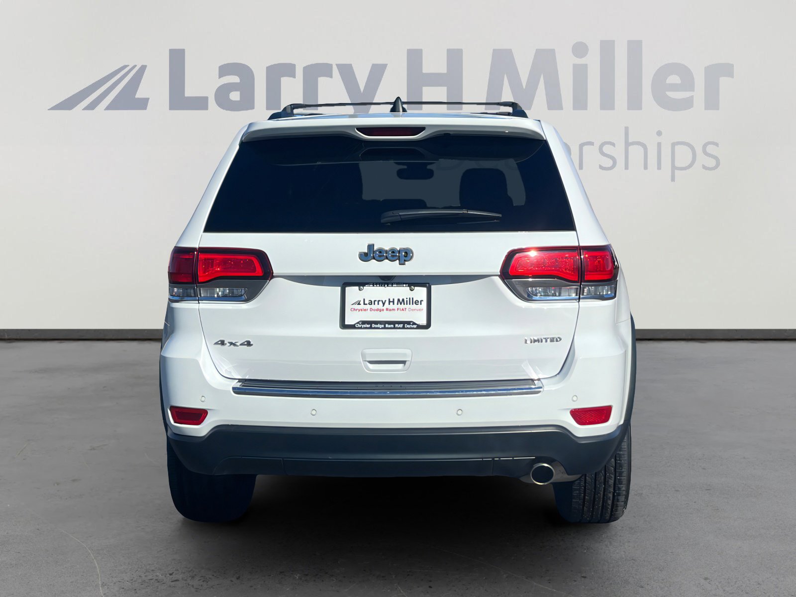 Used 2022 Jeep Grand Cherokee Limited image 4