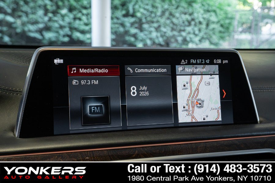 Used 2019 BMW 750i xDrive w/ Executive Package AWD/4WD image 39