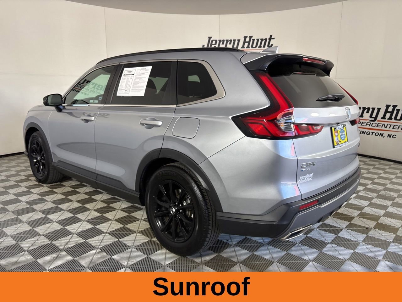 Used 2024 Honda CR-V Sport-L image 7