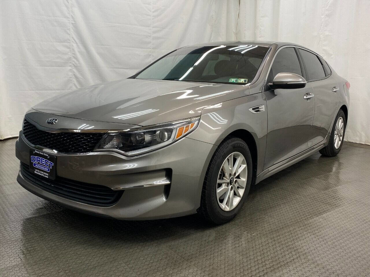 Used 2016 Kia Optima LX image 4