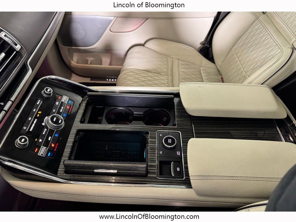 Certified 2022 Lincoln Navigator Black Label image 33