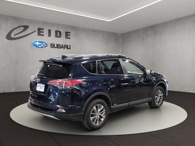 Used 2018 Toyota RAV4 XLE AWD/4WD image 36
