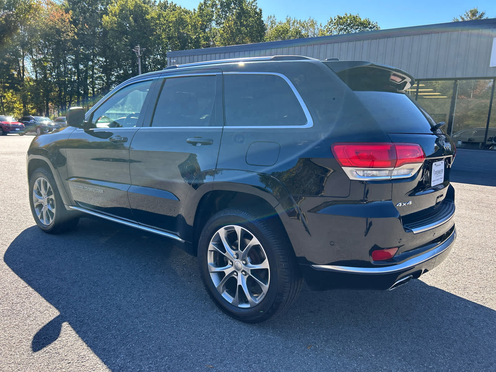 Used 2020 Jeep Grand Cherokee Summit image 9