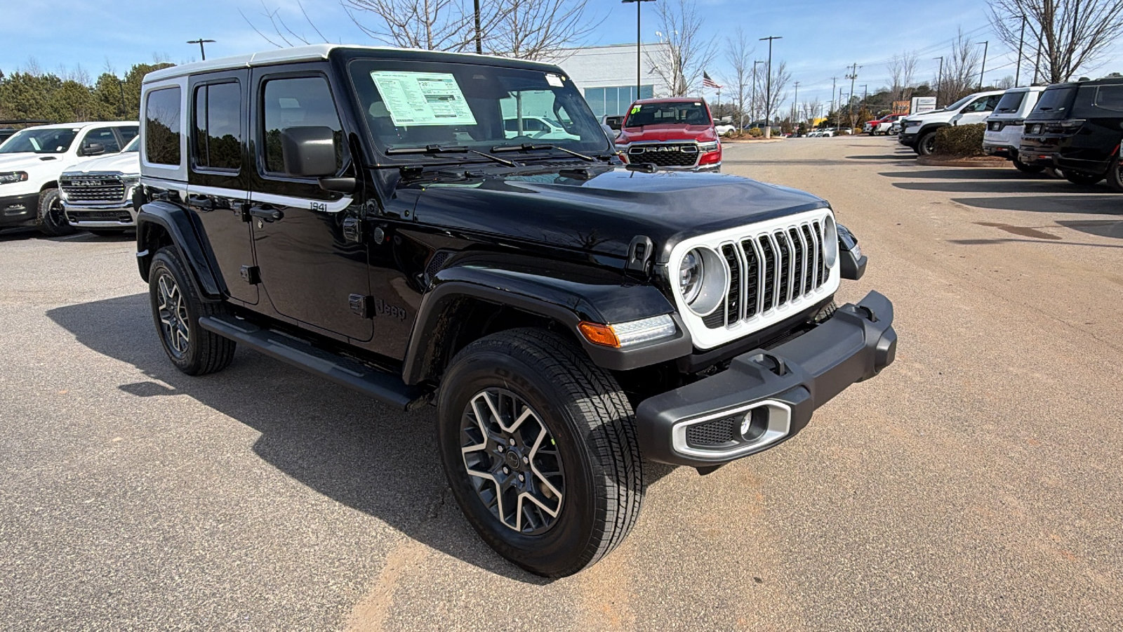 New 2026 Jeep Wrangler Unlimited Sahara w/ Whitecap Package AWD/4WD image 5