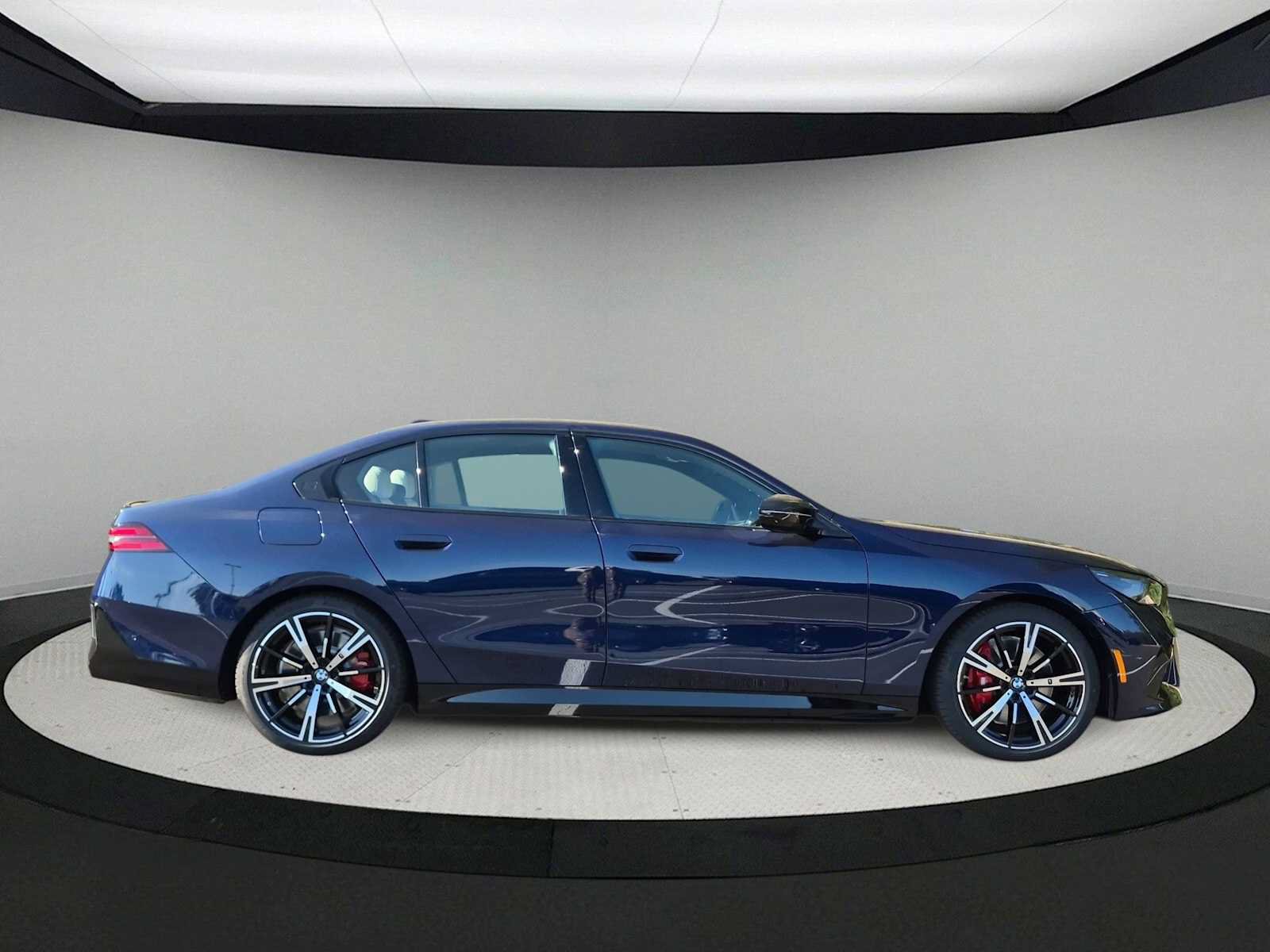New 2027 BMW i5 M60 w/ Dynamic Handling Package AWD/4WD image 9