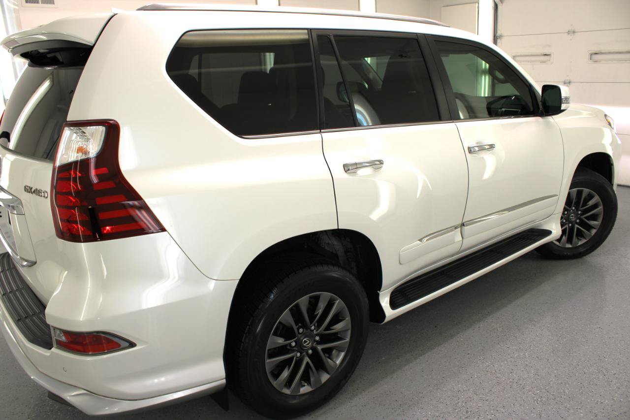 Used 2018 Lexus GX 460 Premium AWD/4WD image 16