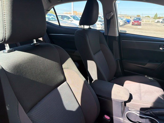Used 2018 Toyota Corolla LE FWD image 20