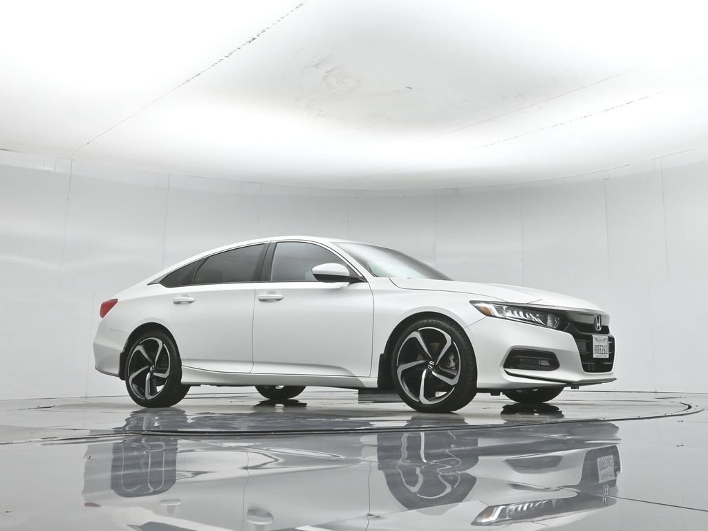 Used 2020 Honda Accord Sport image 3