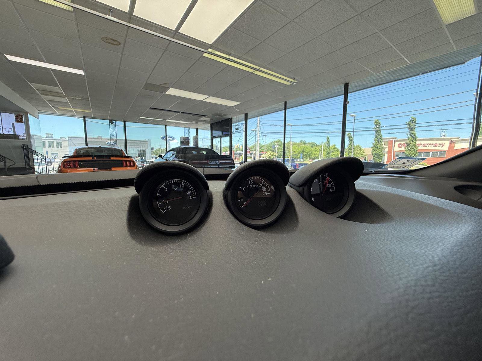 Used 2023 Nissan Z w/ Floor Mat Package (L93) RWD image 10