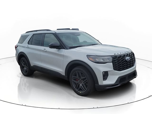 New 2026 Ford Explorer ST-Line w/ ST-Line Street Pack AWD/4WD image 2