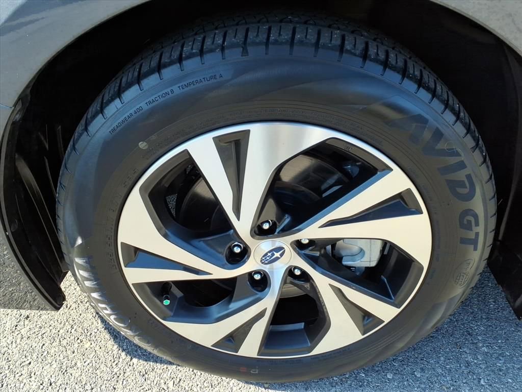 Used 2023 Subaru Legacy Premium image 10