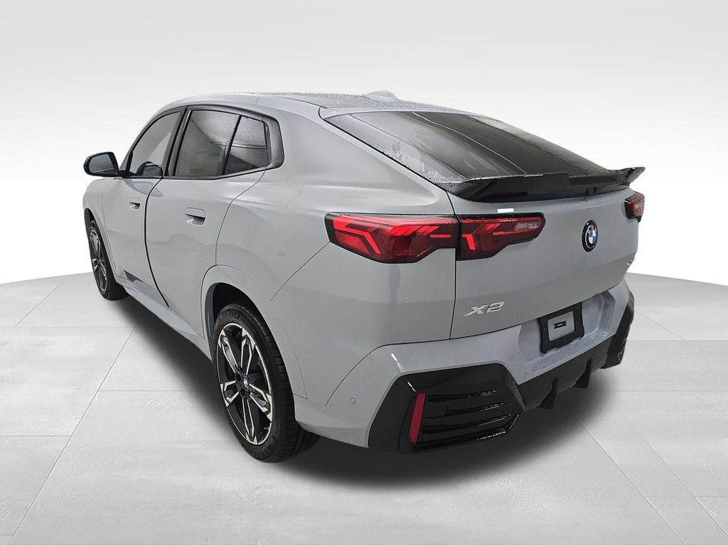 New 2026 BMW X2 xDrive28i w/ Technology Package AWD/4WD image 8
