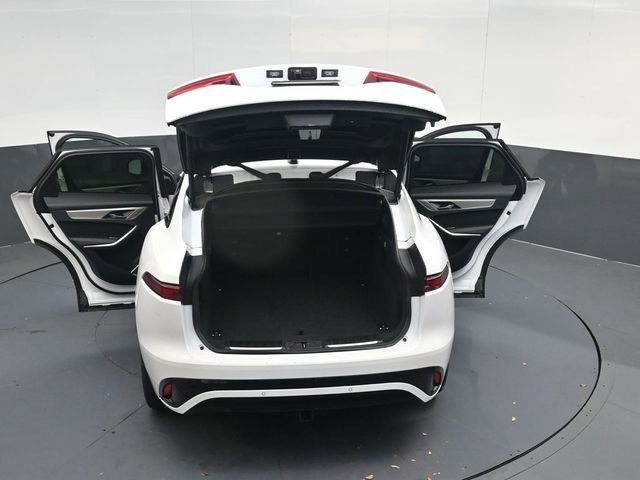 Used 2025 Jaguar F-PACE R-Dynamic S image 58