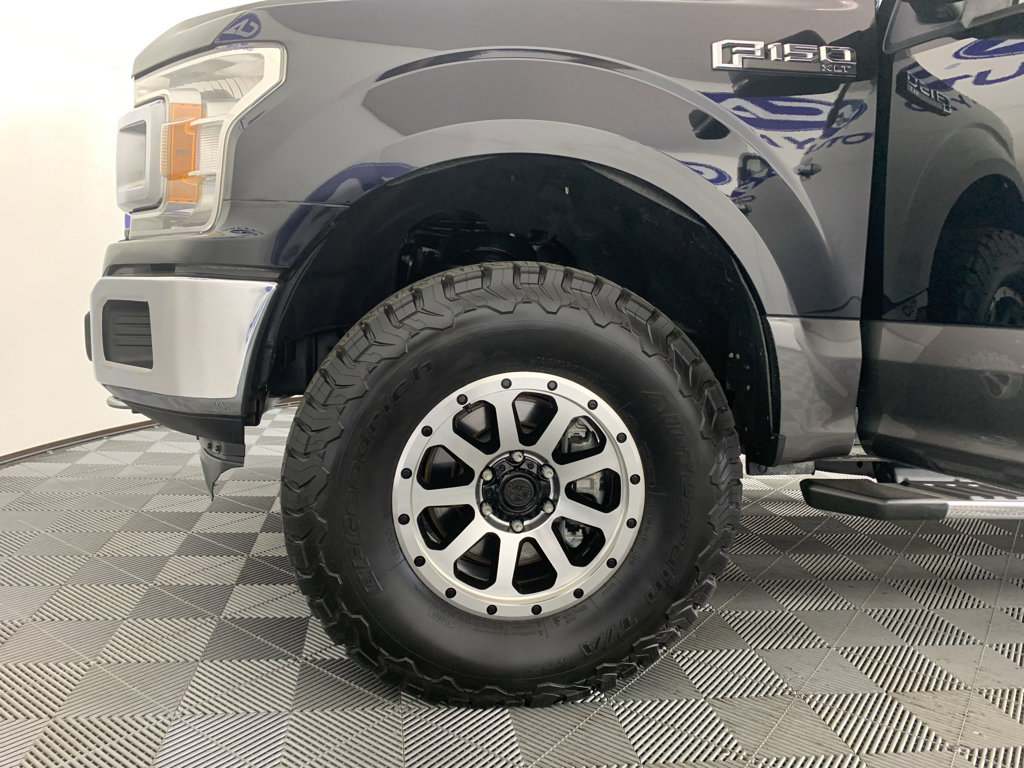 Used 2018 Ford F150 XLT w/ Equipment Group 302A Luxury AWD/4WD image 12