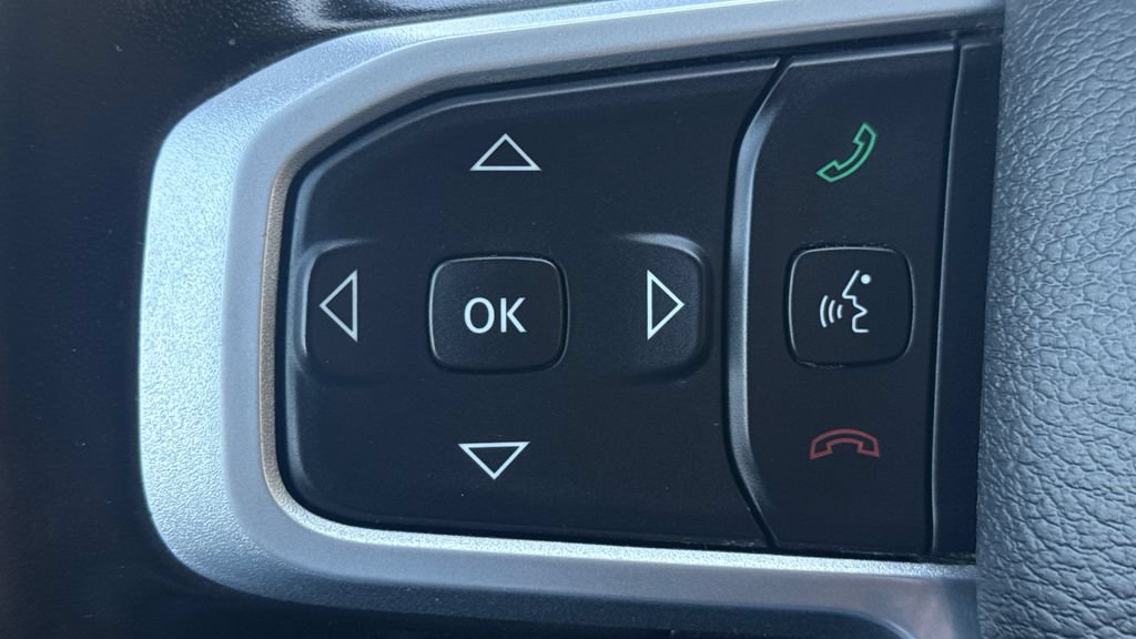 Used 2022 RAM 1500 Big Horn AWD/4WD image 32
