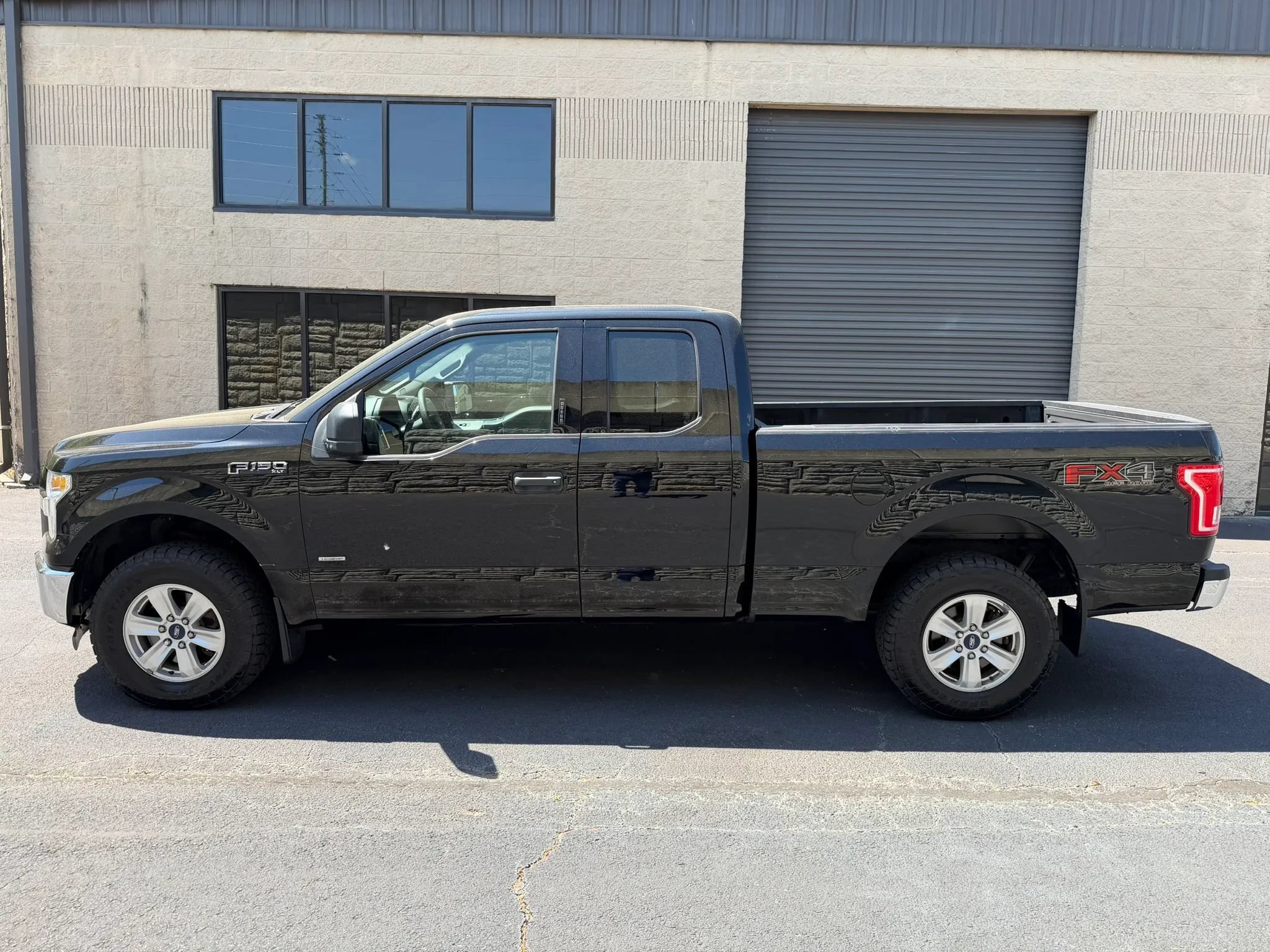 Used 2016 Ford F150 XLT w/ Trailer Tow Package AWD/4WD image 3