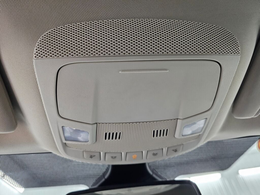 Used 2024 Ford Edge SEL AWD/4WD image 18