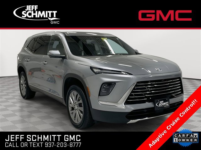 Certified 2025 Buick Enclave Preferred image 1