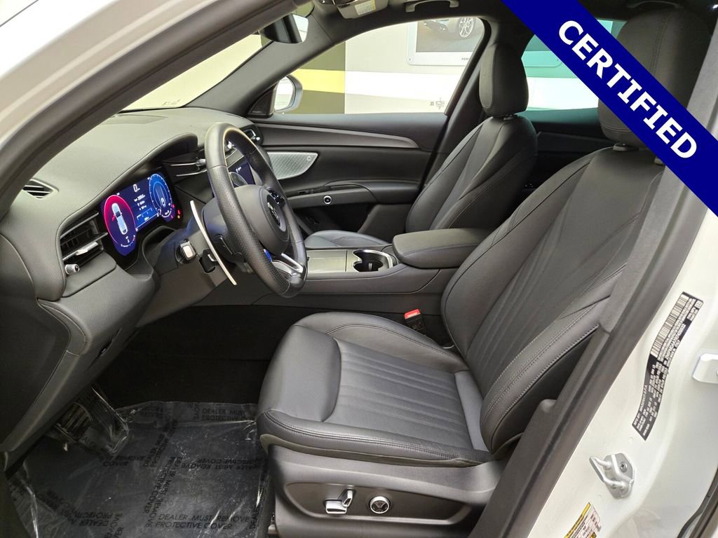 Certified 2024 Maserati Grecale GT image 17