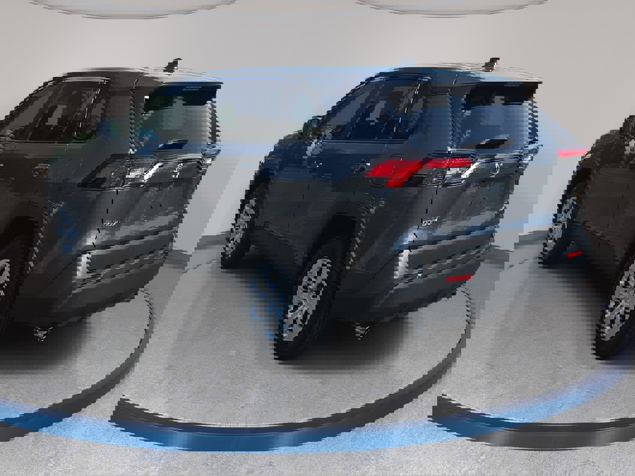 Used 2025 Toyota RAV4 LE image 7