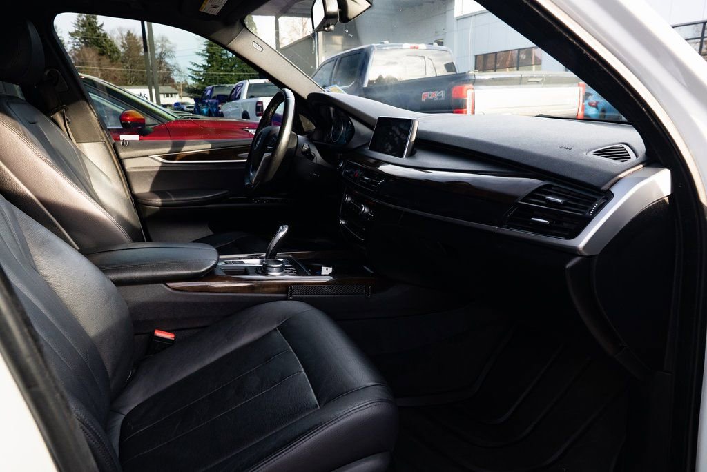 Used 2017 BMW X5 xDrive35i image 25