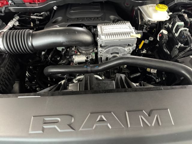 New 2026 RAM 1500 Laramie AWD/4WD image 7