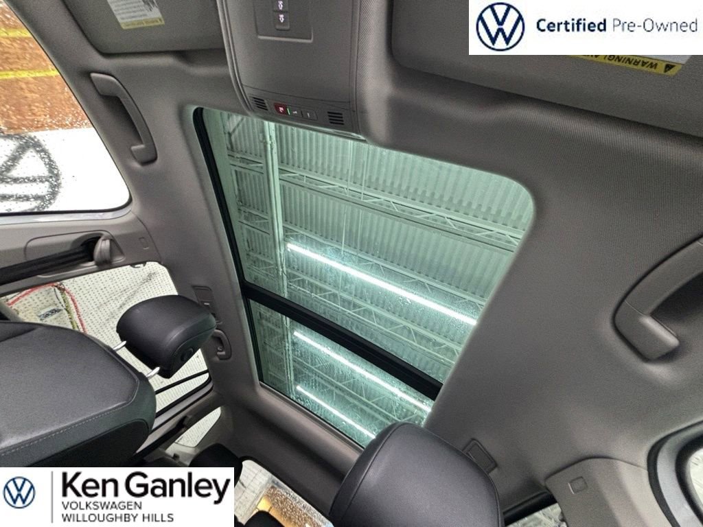 Used 2020 Volkswagen Tiguan SE w/ Panoramic Sunroof Package AWD/4WD image 26