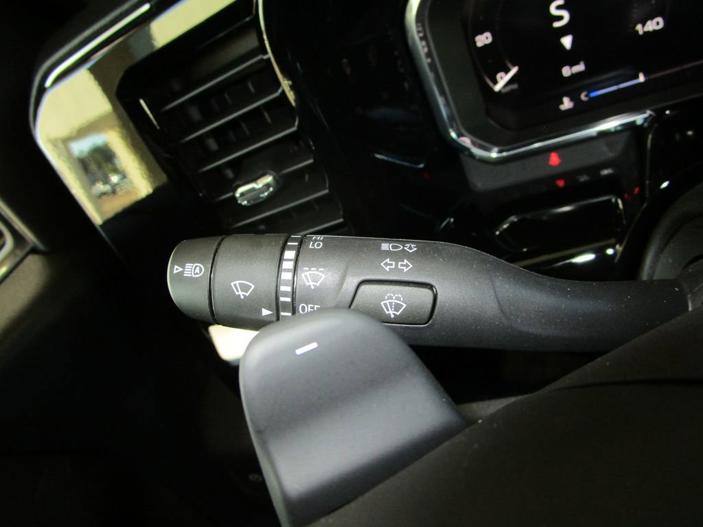 New 2026 GMC Sierra 1500 Elevation image 35