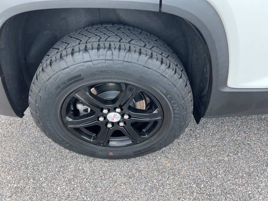 Certified 2022 GMC Acadia AT4 image 42