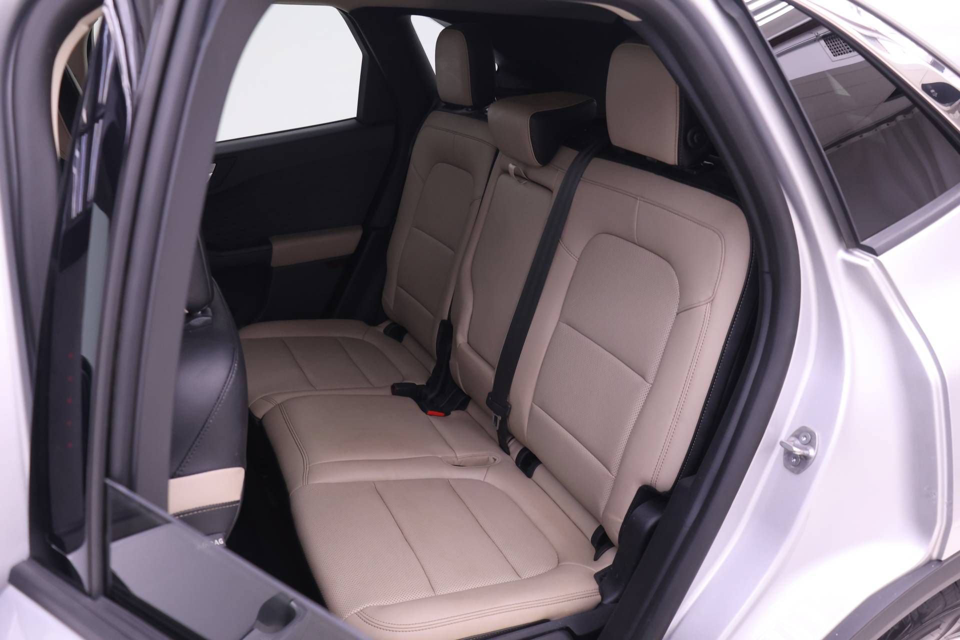 Used 2020 Ford Escape SEL FWD image 10