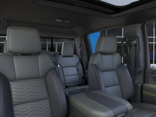 New 2026 Chevrolet Silverado 2500 ZR2 AWD/4WD image 24