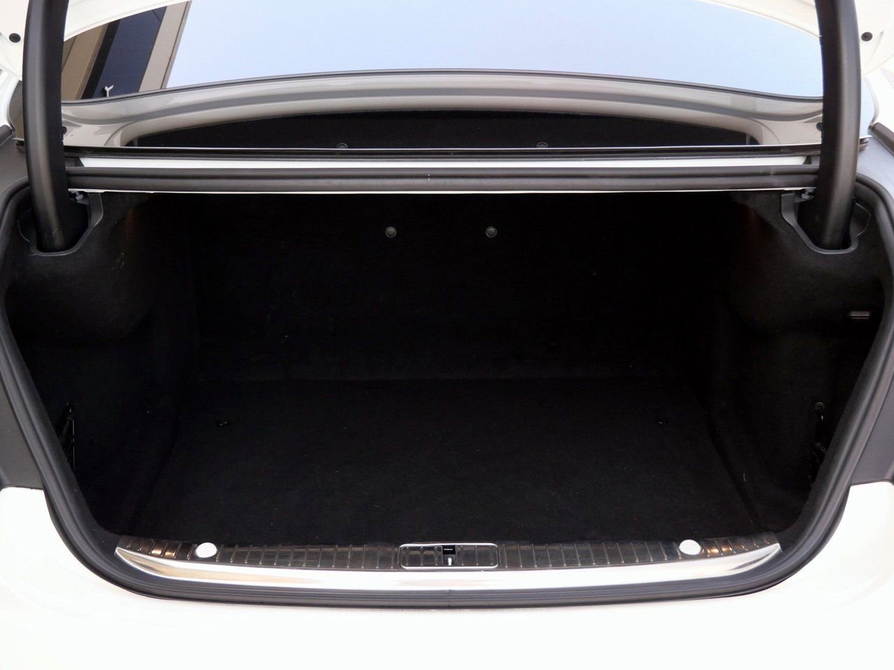 Used 2020 Mercedes-Benz S 63 AMG 4MATIC Coupe image 31