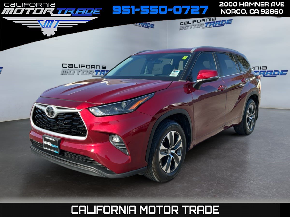 Used 2023 Toyota Highlander XLE