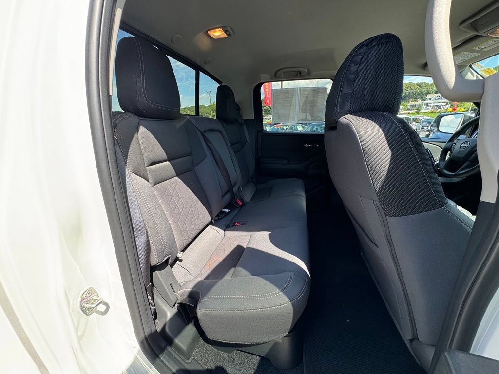 Used 2025 Nissan Frontier SV w/ SV Convenience Package AWD/4WD image 20