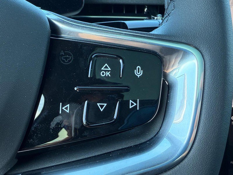 New 2025 Volvo EX90 Ultra image 13