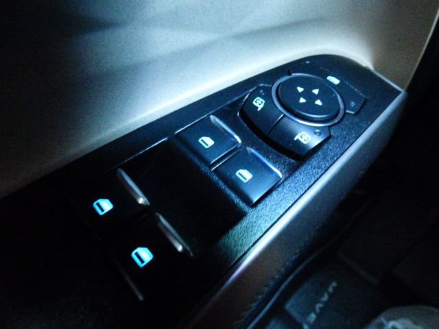 Used 2026 Ford Maverick Lariat AWD/4WD image 31