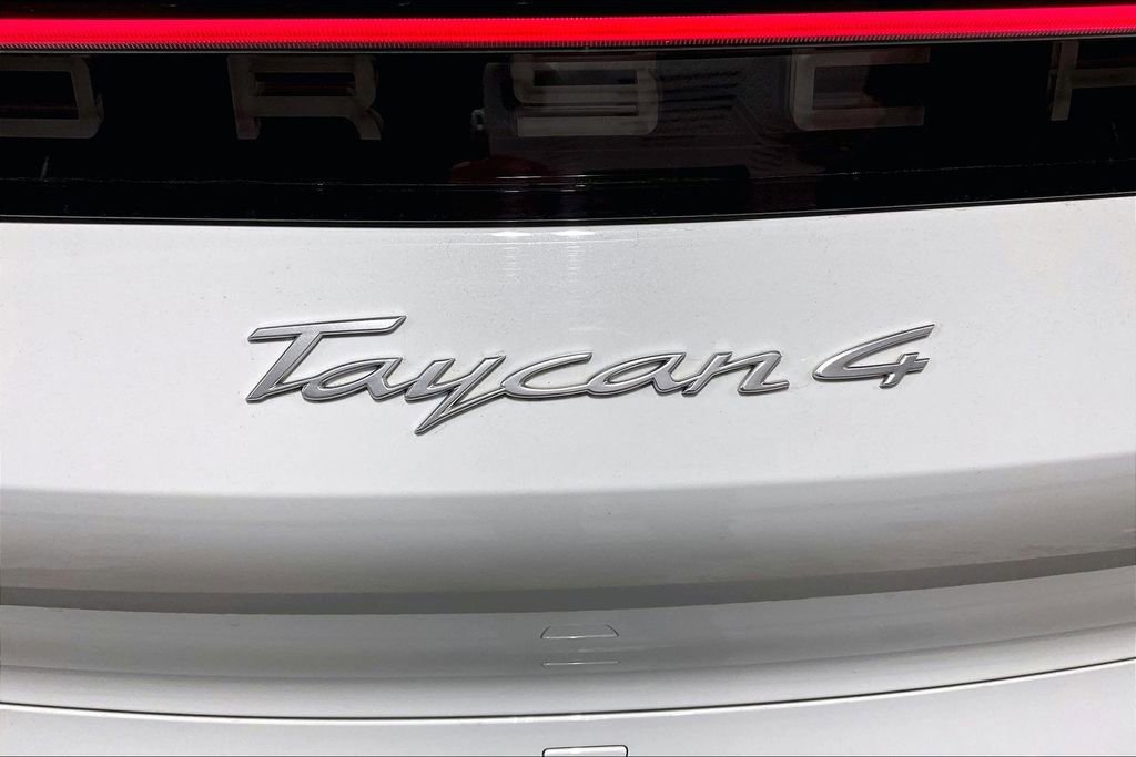 Used 2022 Porsche Taycan 4 Cross Turismo image 37