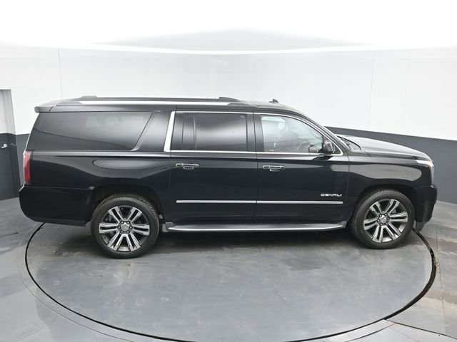 Used 2017 GMC Yukon XL Denali w/ Open Road Package AWD/4WD image 44