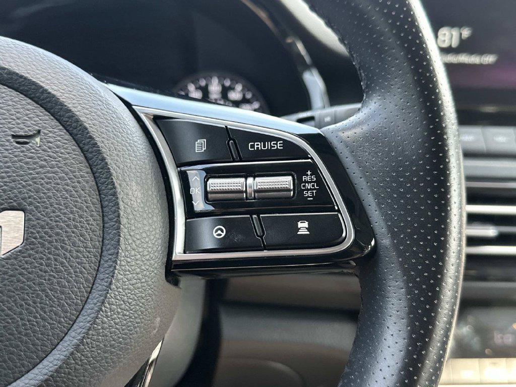Used 2022 Kia Seltos SX w/ Sunroof Package AWD/4WD image 29