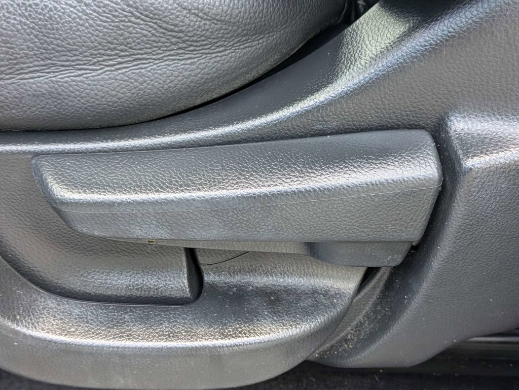 Used 2017 Honda HR-V EX-L image 27