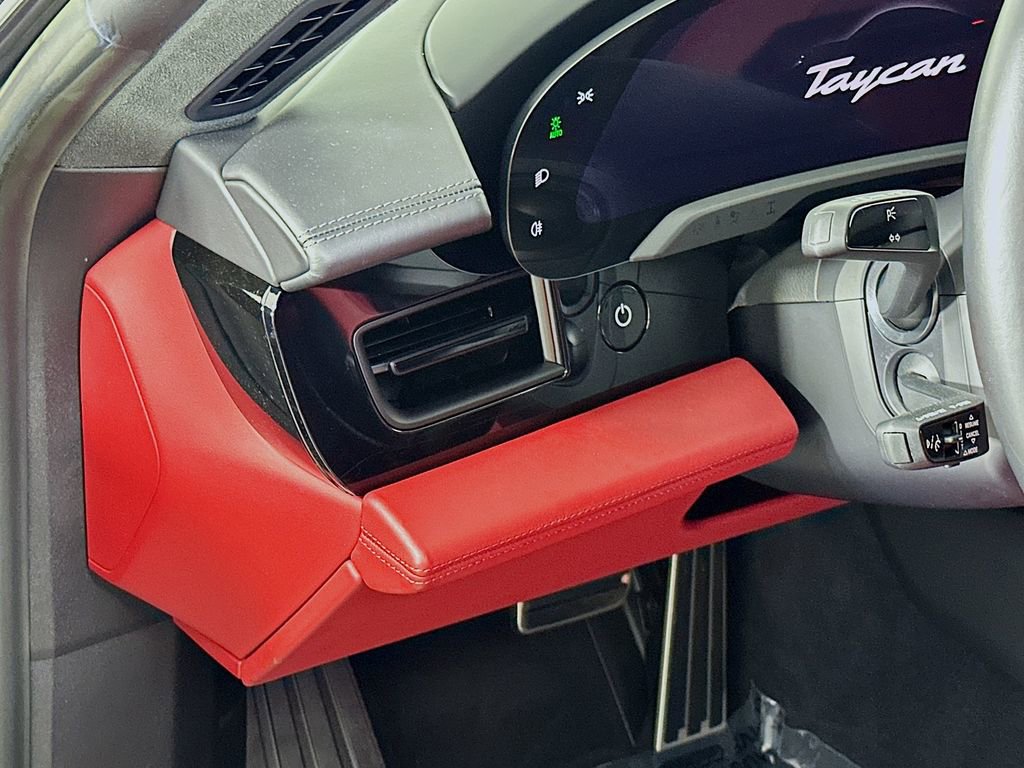 Certified 2022 Porsche Taycan Turbo AWD/4WD image 11